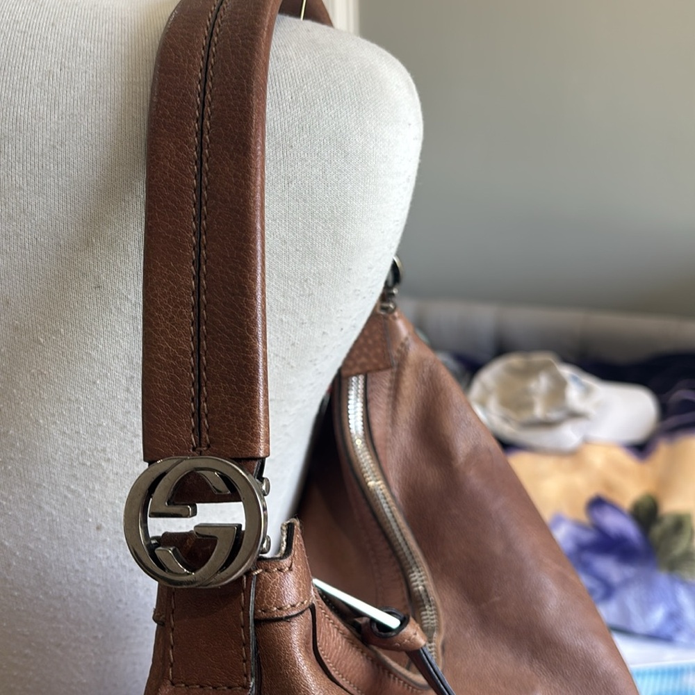 Gucci Tan Leather Hobo Bag - Picture 7 of 16